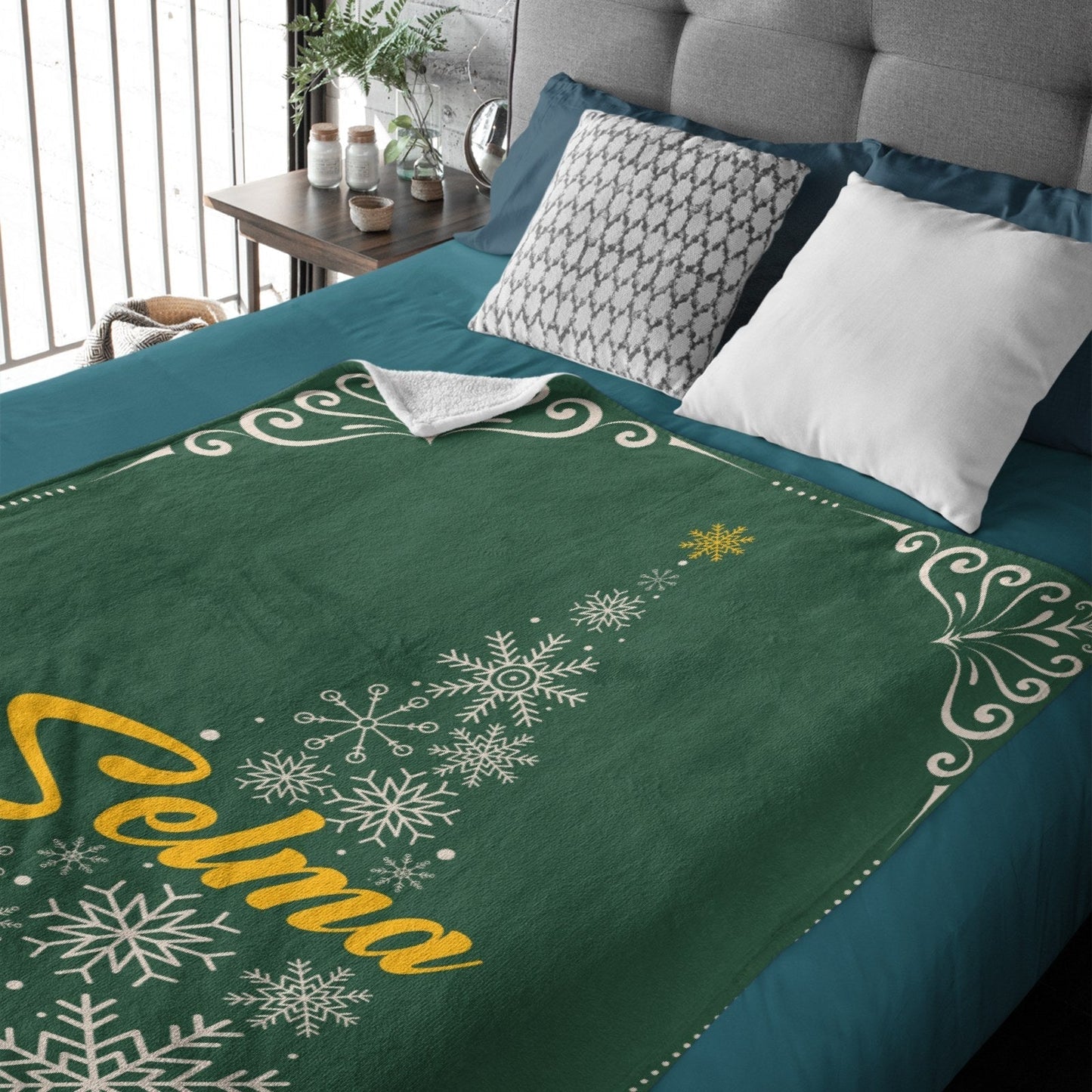 ️Personalized Custom Christmas Tree Shape Name Blanket