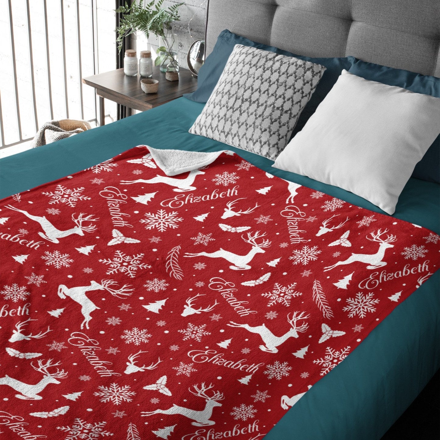 ️Personalied Christmas Reindeer Prints Name Blanket