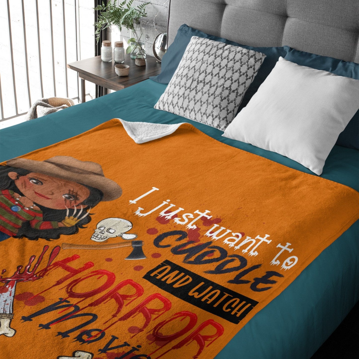 ️Personalized Custom Halloween Blanket-I Just Want To Cuddle And Watch Horror Movies