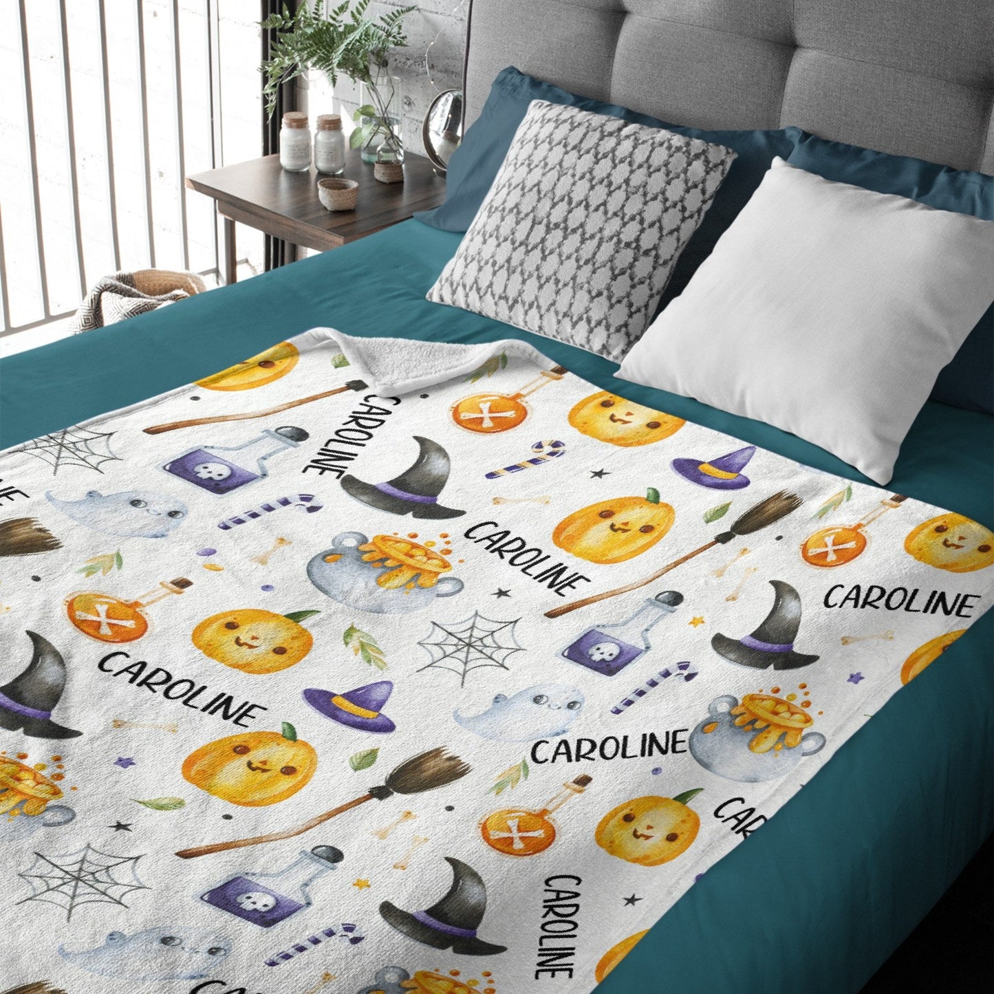 ️Personalized Halloween Baby Blanket, Custom Plush Halloween Blanket