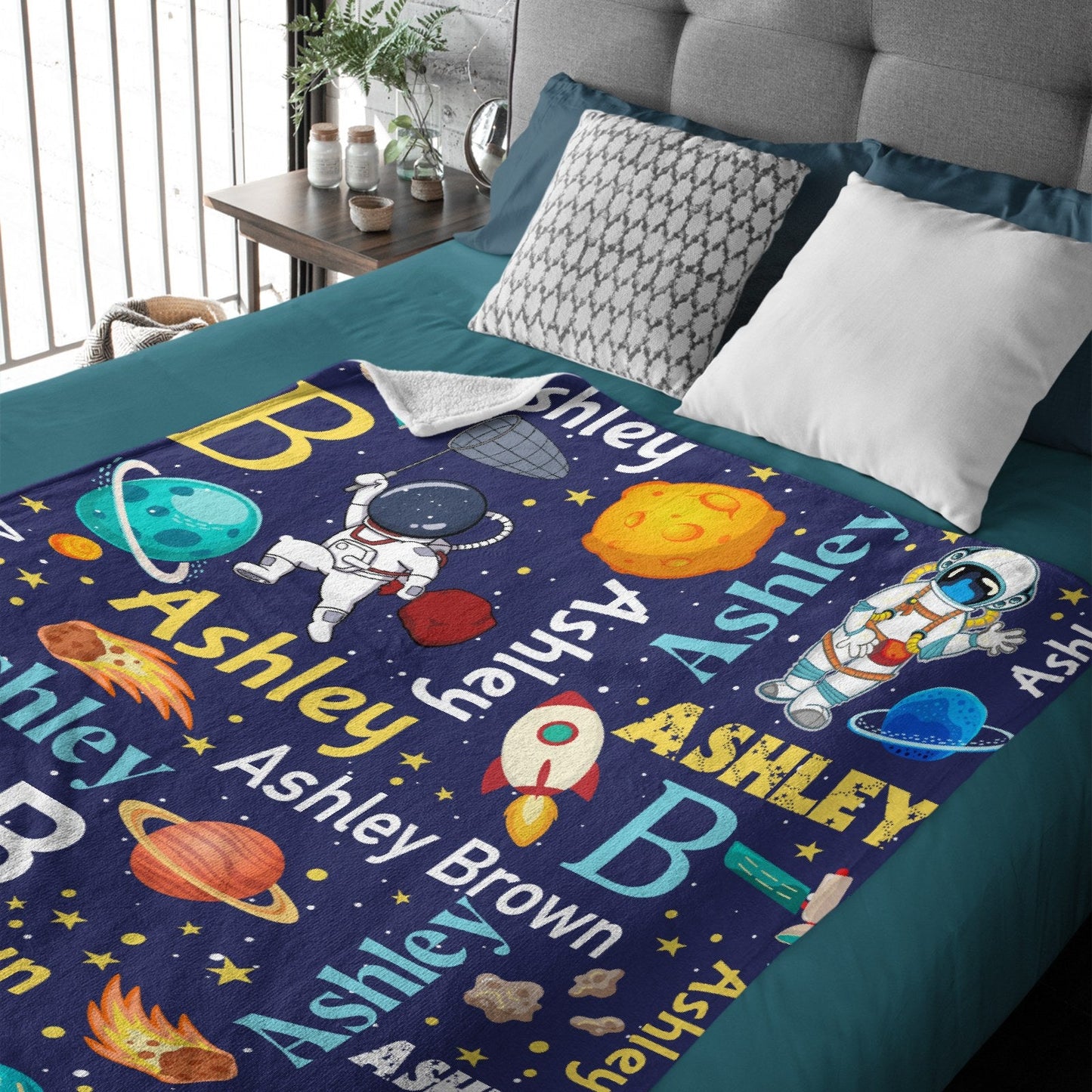 ️Personalized Space Theme Blanket with Name Gift for Children